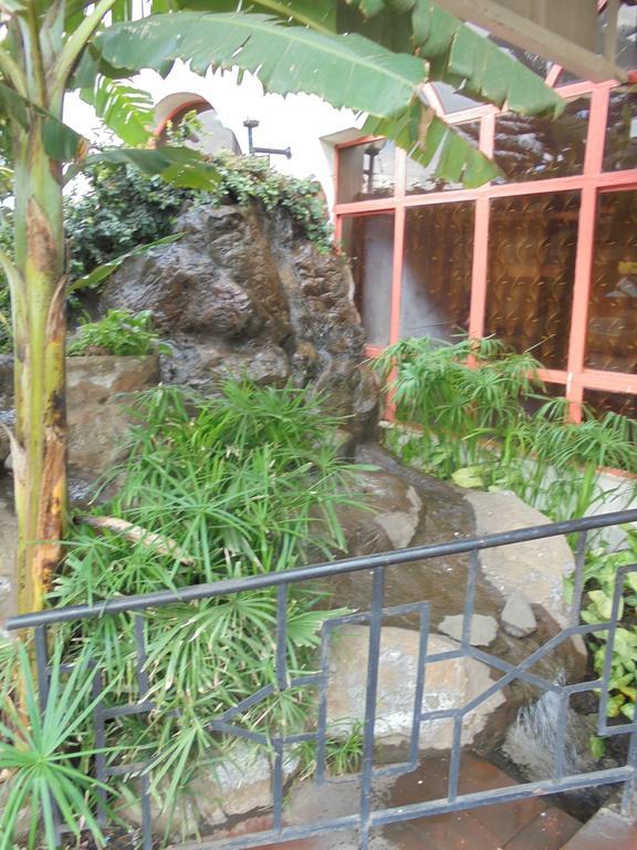 Chester Hotel Nakuru Eksteriør bilde