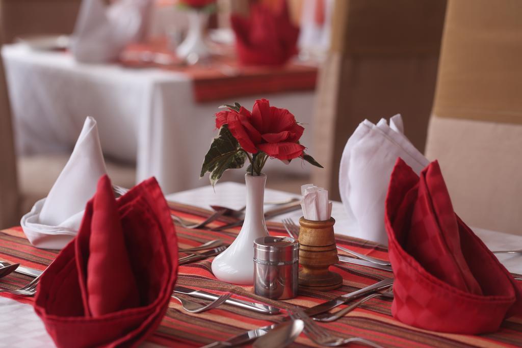 Chester Hotel Nakuru Eksteriør bilde