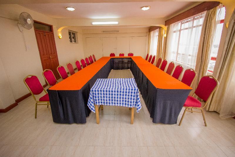 Chester Hotel Nakuru Eksteriør bilde