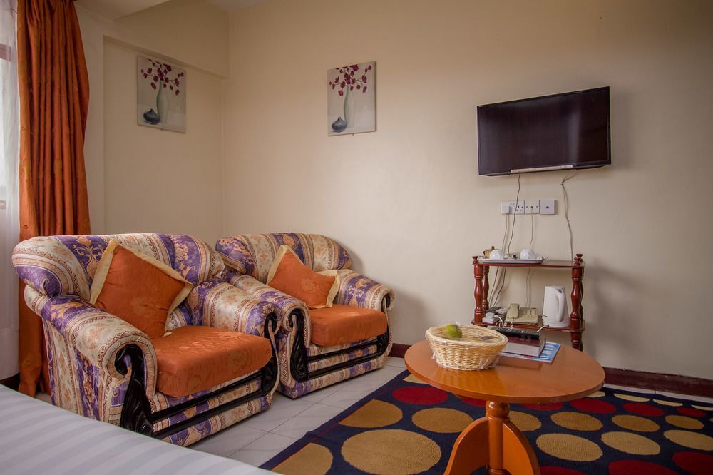 Chester Hotel Nakuru Eksteriør bilde
