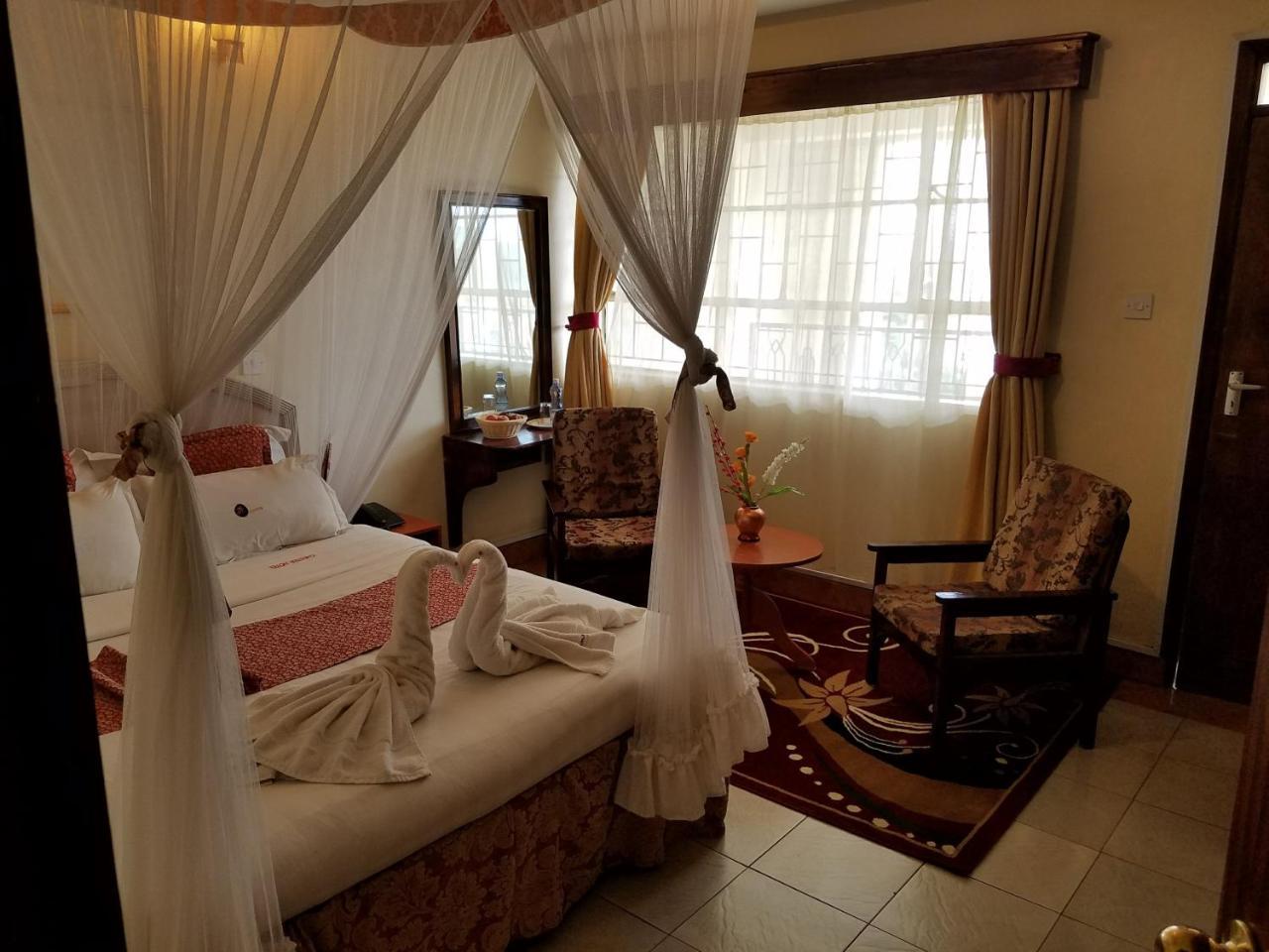 Chester Hotel Nakuru Eksteriør bilde